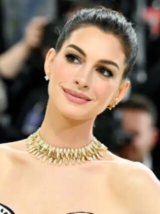 Anne Hathaway