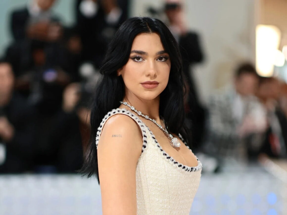 Dua Lipa