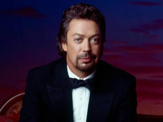 Tim Curry