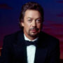 Tim Curry